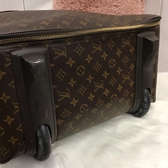 Louis Vuitton Pegase 70 - Picture 4 of 13